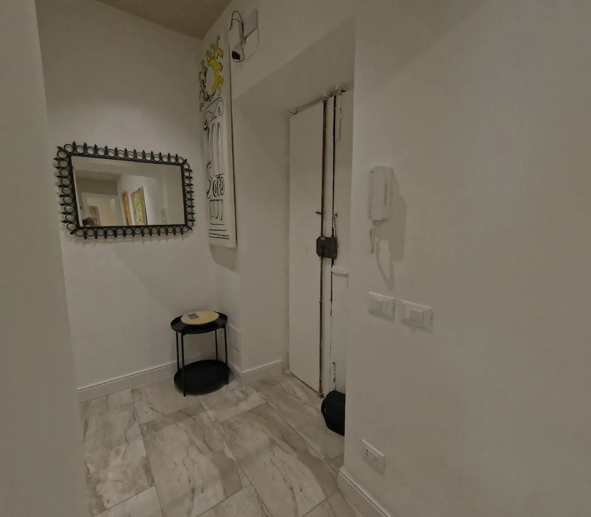 From Andrea Apartment To The Colosseum  روما